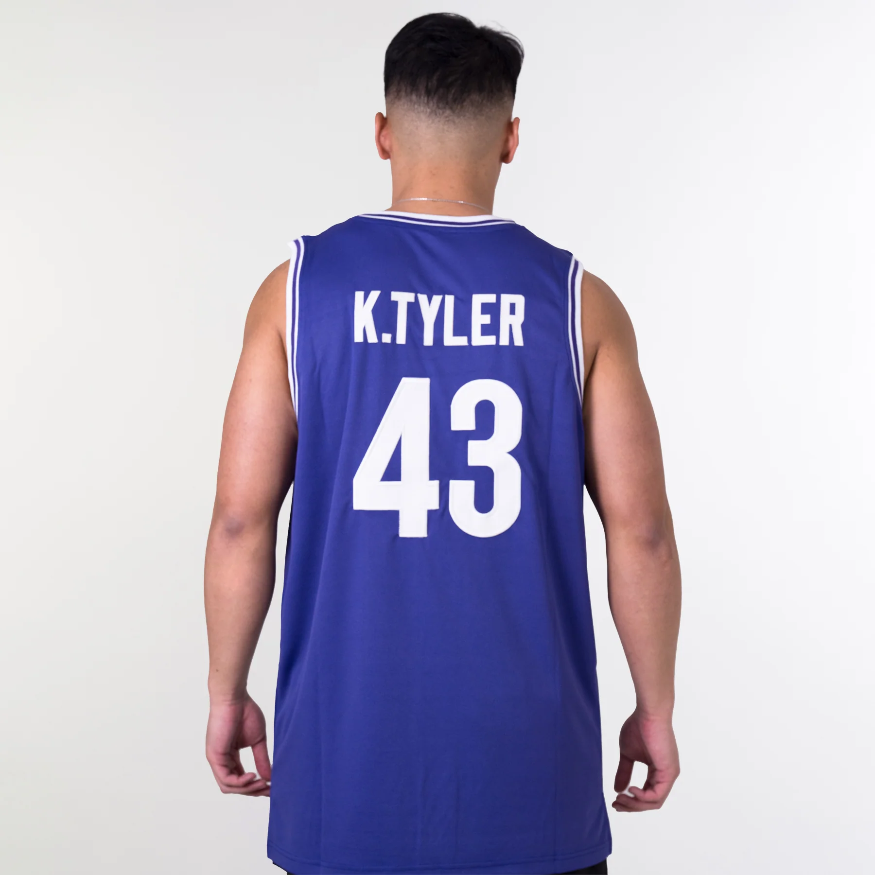 The 6th Man 'Kenny Tyler' Huskies Basketball Jersey - Image 4